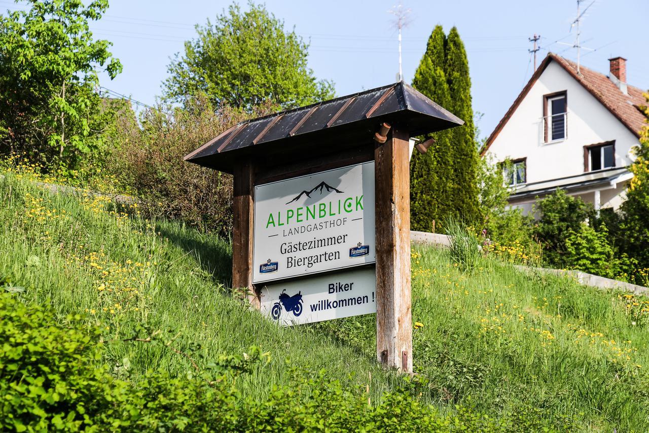 Landgasthof Alpenblick An Der Wutachschlucht Suedschwarzwald レーッフィンゲン エクステリア 写真